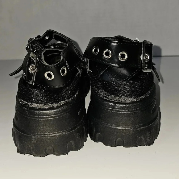 Indie Designs Athena Leather Sandals - Picture 7 of 16